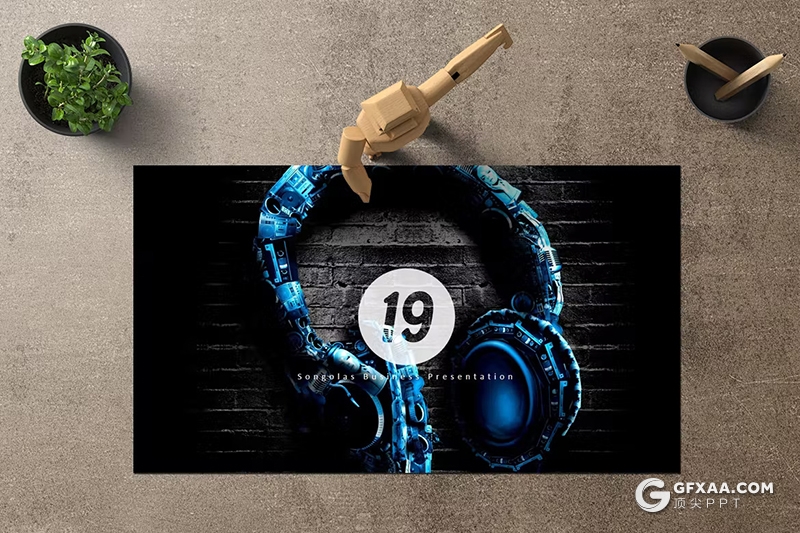 30页团队介绍商务计划书产品研发商务通用国外PPT模板 - 顶尖PPT